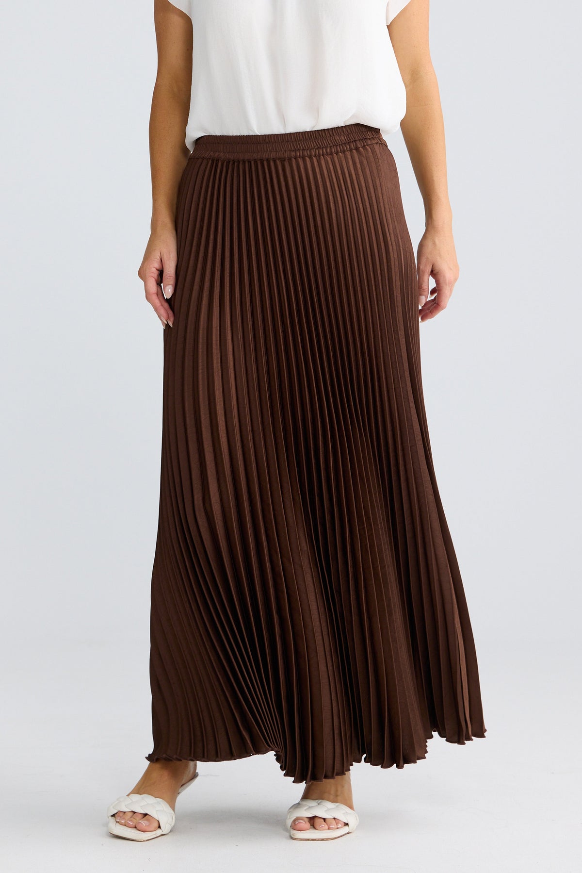 Alias Pleated Skirt | Chocolate