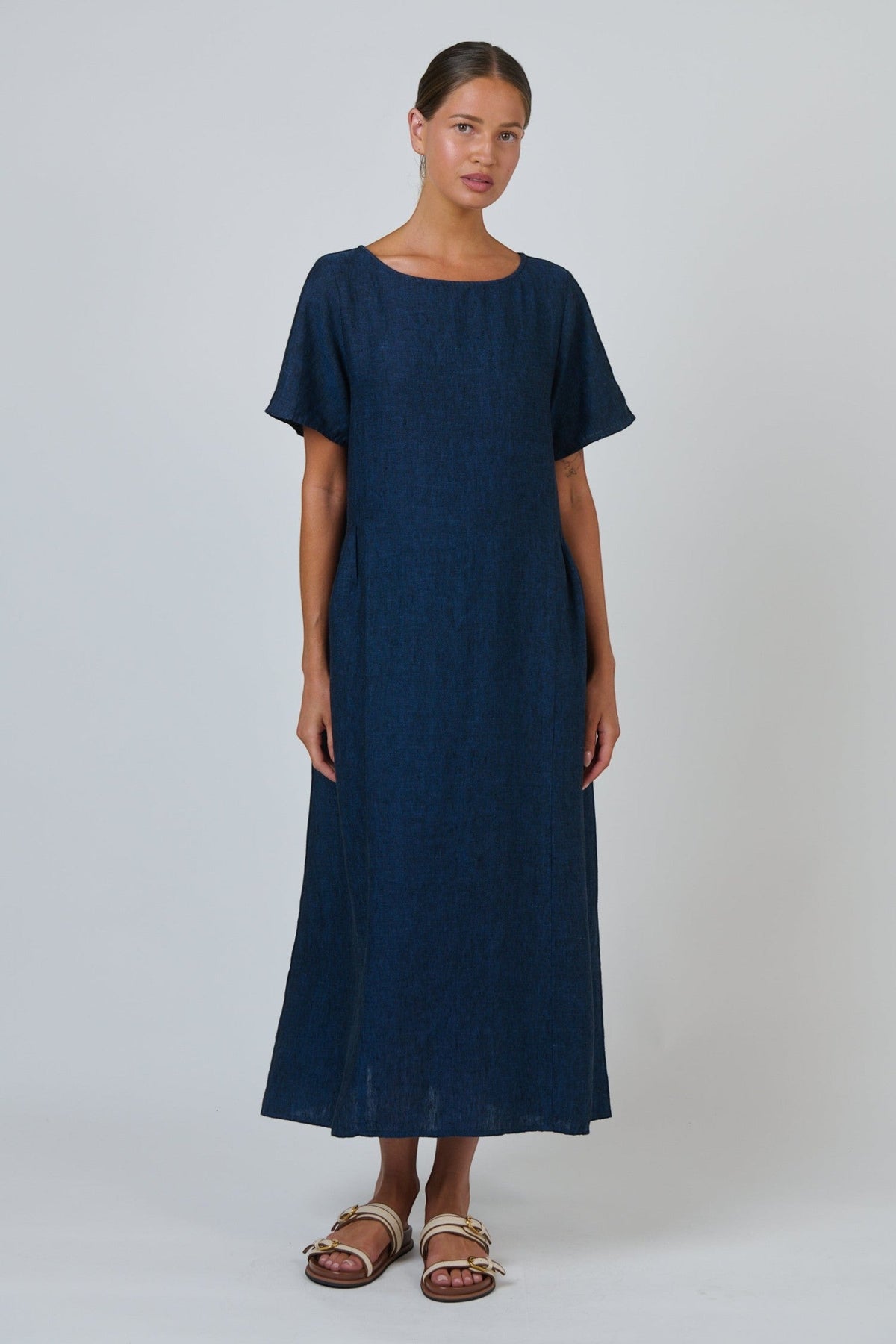 GA684 Linen Midi Dress | Eclipse