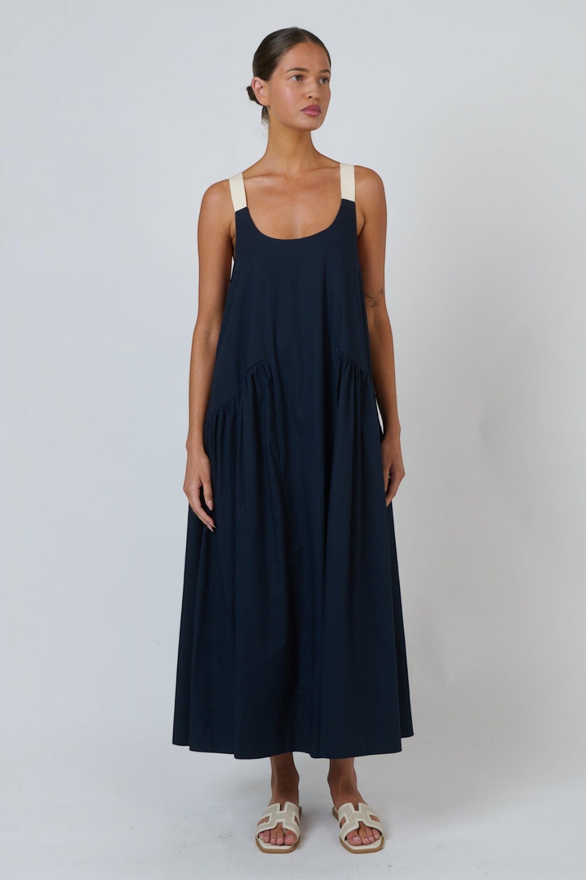 GA719 Buckle Strap Dress | Ink
